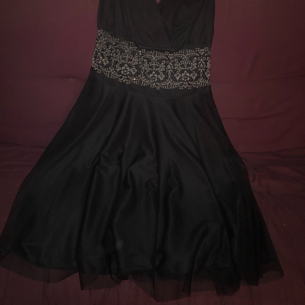 Black formal prom dress/cocktail dress - Picture 2 of 6